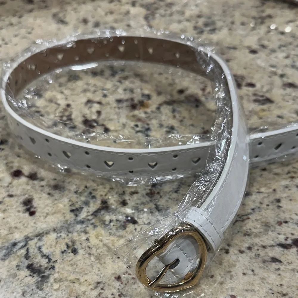 Kids Elegant White Belt with Gold heart Buckle